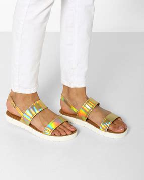 Flat Sandals for Women | Buy Latest Ladies Sandals Online | Ajio