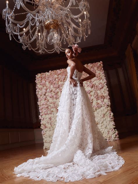 Breeze | 3D Lace Strapless Princess Wedding Dress