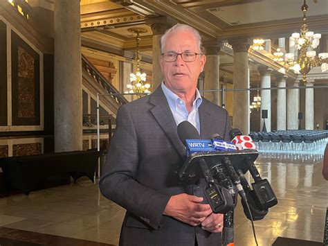 Braun calls for 'full transparency' on Epstein files