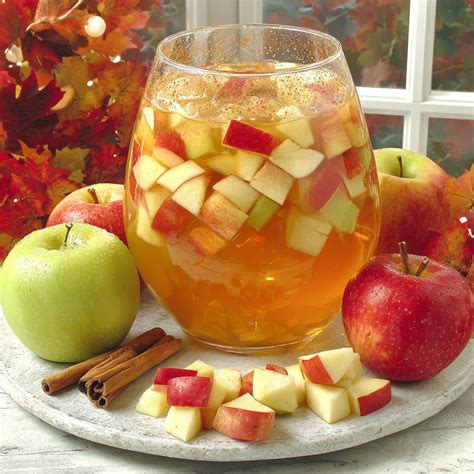 Caramel Apple Sangria: The Ultimate Fall Cocktail Recipe - RecipesEbook