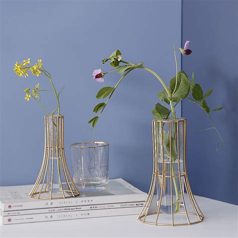 新款玻璃钢异形树干形花瓶 酒店户外商场个性摆件 VONDOM 会所装饰品