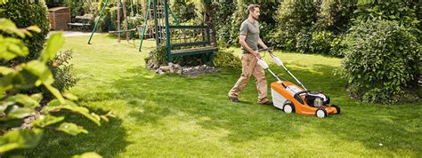 Vendita TOSAERBA STIHL: prezzi e offerte su Farmacia Agricola