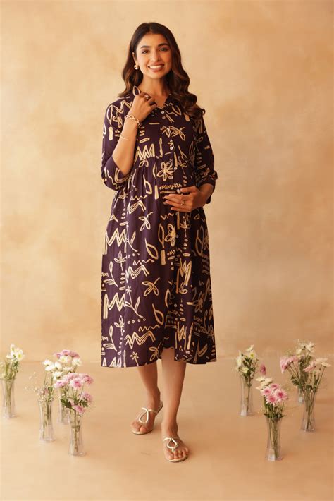 Artisan Lineplay Buttoned Maternity & Nursing Dress – Ikk Kudi by Seerat