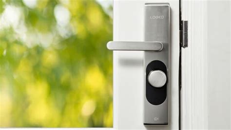 Smart lock with fingerprint buying guide: Things you must know | Mint