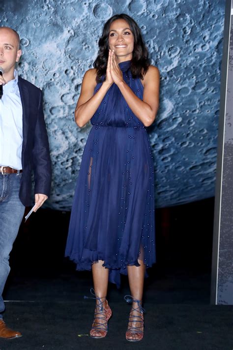 Rosario Dawson's feet