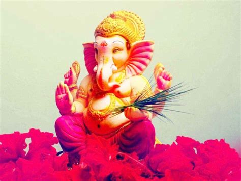 Which is the Favorite Flower of Lord Ganesha?