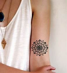 tatuaggi per avambraccio interno foto tatuaggio mandala sul braccio trendy random tatuaggi per avambraccio interno foto tatuaggio mandala sul braccio trendy random