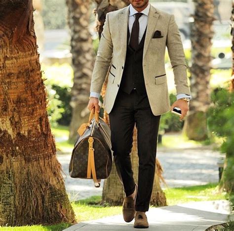 Black pants and beige blazer | Black pants men, Black trousers men, Men ...