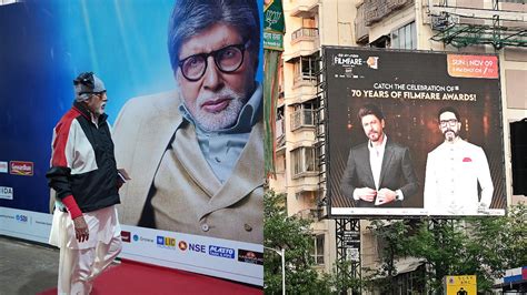 'Bade Logon Ke Saath...': Amitabh Bachchan Expresses Excitement As He ...