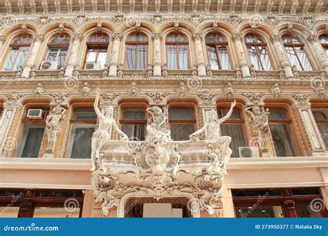 Interior of Atrium in Passage - Old Covered Mall and Architectural ...