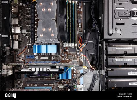 Inside of a Desktop Computer 的图像结果