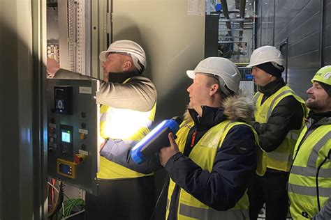 Global AC drive manufacturer - Danfoss Drives | Danfoss