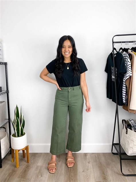 6 Ideas for How to Wear Olive Green Wide Leg Pants