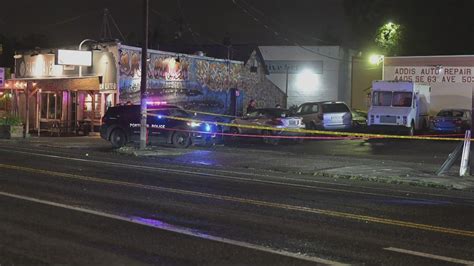 Man found dead in Southeast Portland stabbing; police seek information ...