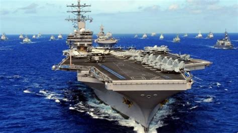 美海军“里根”号航母打击群正位南沙群岛以南海域活动_凤凰网