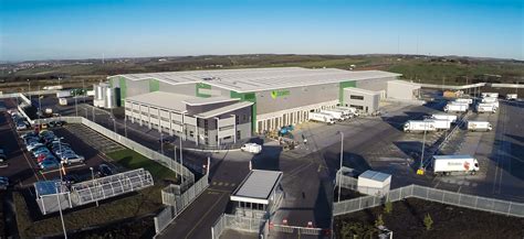 Sysco invests £15m to expand Brakes Scotland depot | Food Management Today