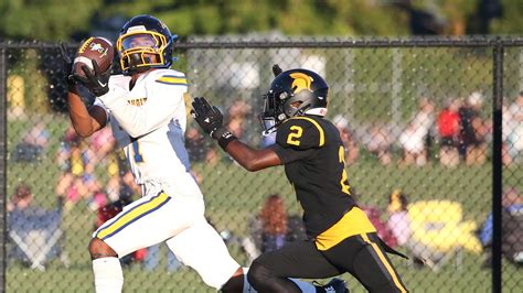 Section V football rankings 2025 for large, small school, Week 5