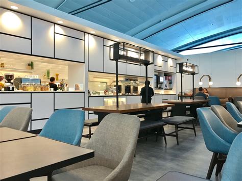 Plaza Premium Lounge at Toronto Pearson International Airport | Amex US
