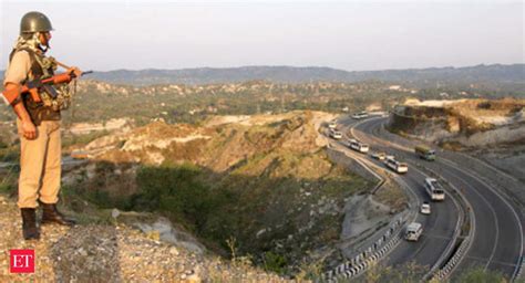 Jammu-Srinagar National Highway reopens for traffic - The Economic Times
