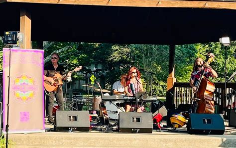Angela Combs Band at Greenhills on the Common, Greenhills, Cincinnati ...