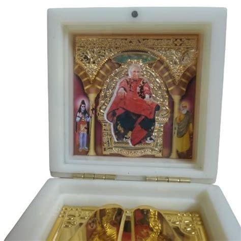 Gurujii Charan Paduka in White Box |GuruJi Maharaja Swaroop |Guru Ji ...