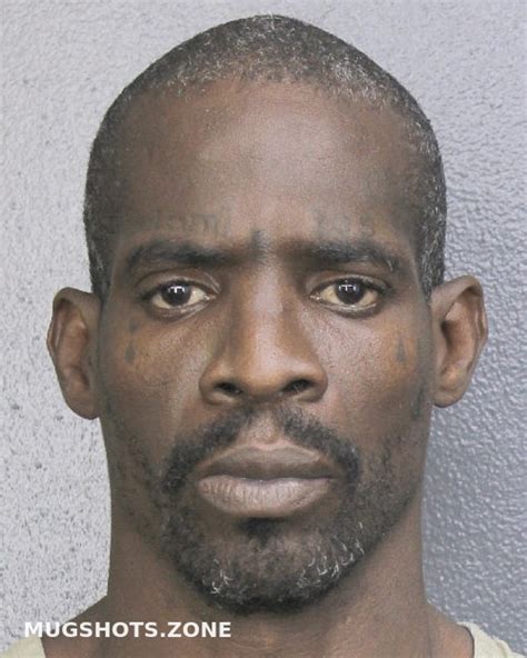 YATES TERRELL 08/25/2022 - Broward County Mugshots Zone