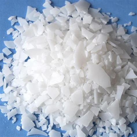 Industrial Chemical - Myristic Acid 99% Manufacturer from New Delhi