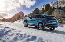 Skoda Backgrounds by Skoda Kodiaq Scout Wallpapers Images Photos Pictures Skoda Backgrounds