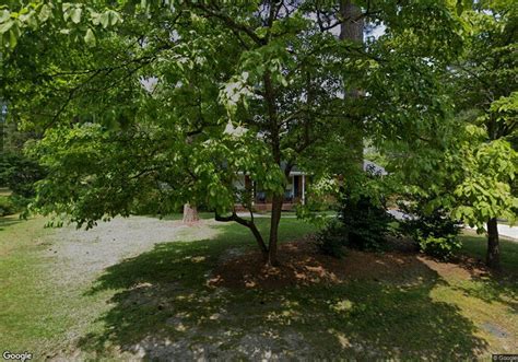 901 Highland Dr, Laurinburg, NC 28352 | Homes.com