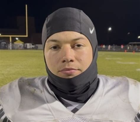 Minooka goes for two, beats Oswego East by slim 15-14 margin – Shaw Local