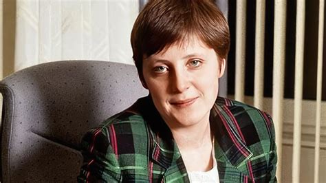 Angela Merkel 的图像结果