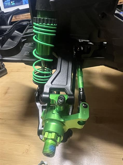 Maxx Slash upgrades : r/Traxxas