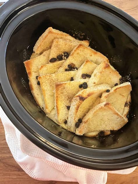 Slow Cooker Bread and Butter Pudding - BakingQueen74
