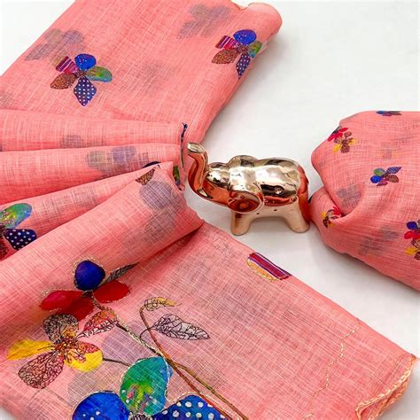 Coral Pink Linen Saree Featuring Floral Digital Print With Zari Outlin