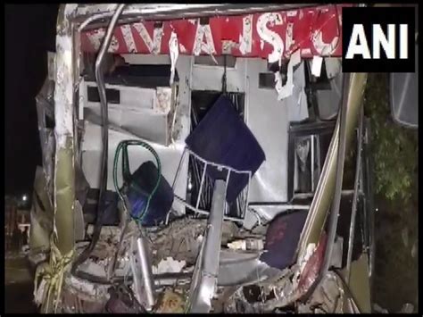 3 killed, 7 injured in bus-truck collision in MP's Morena