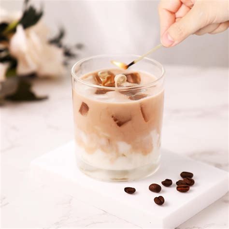 Amazon.com: Tuitessine Iced Coffee Candle - Sweet Latte Scented Natural ...