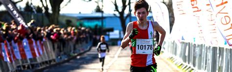 Surrey Half Marathon 2025, Woking Leisure Centre, Kingfield Rd, Woking ...