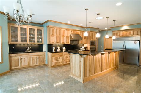 Hickory Flooring With Hickory Cabinets