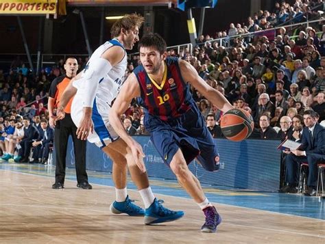 Los Houston Rockets quieren llevarse a Papanikolau