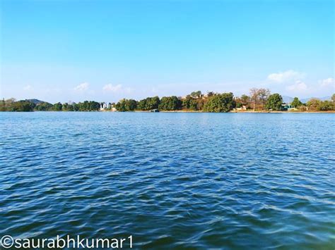 Average lake. nothing off the book - Reviews, Photos - Surinsar Lake ...