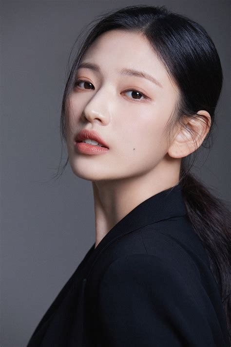 Han Ye-ji - (한예지) @ HanCinema