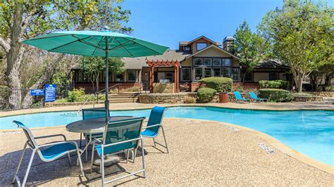 The Woods Of Five Mile Creek | Apartments In Dallas, TX