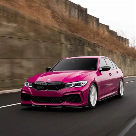 Gloss Ruby Star Car Wrap: The Ultimate Statement for Your Vehicle