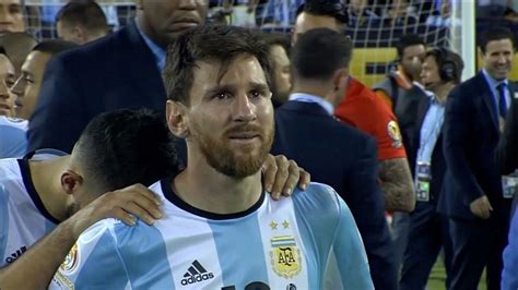 梅西决赛踢飞关键点球+泪洒赛场！回顾阿根廷16年美洲杯决赛之路！_腾讯视频