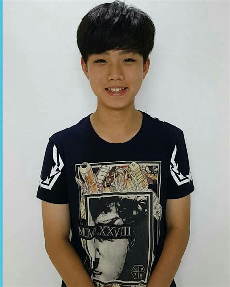 Pin oleh Risti Anggraini di Seo Dong Hyun