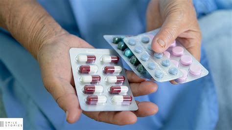 Can Dentists Prescribe Antibiotics? | Smile Stories