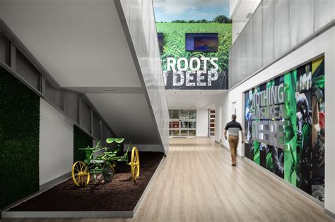 John Deere Seeding - OPN Architects