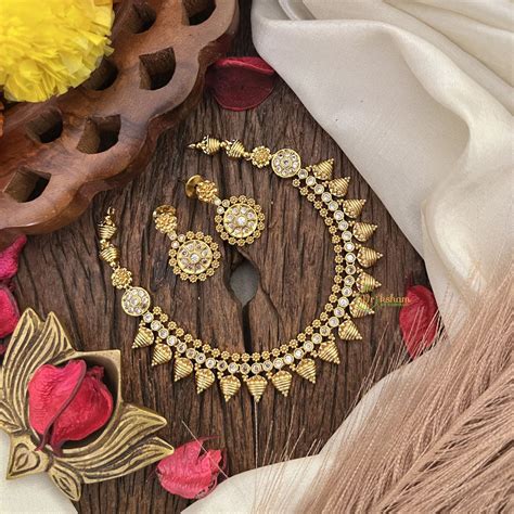 Vriksham Designer White Stone Short Neckpiece-G17918 – vrikshamindia