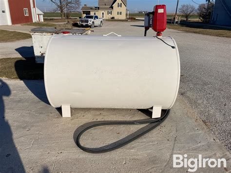 500-Gallon Fuel Storage Tank & Pump | Agriculture | BigIron