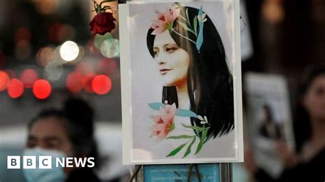 Hundreds of Kurdish fighters launch ground offensive in Iran, officials deny reports Minimalist